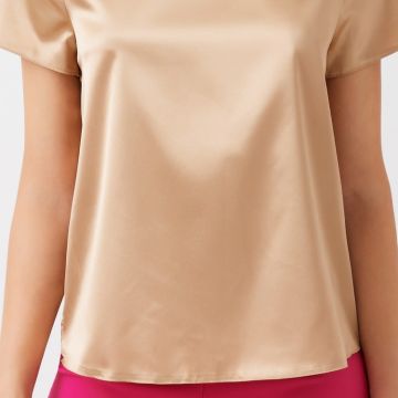 Tshirt in satin color beige