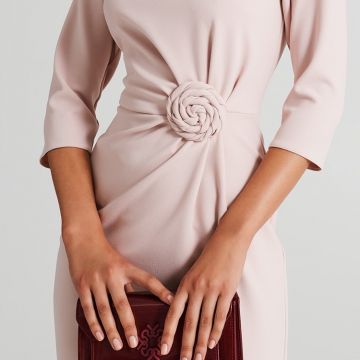 Abito tubino con rosa in Scuba Crèpe 2