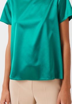 Tshirt in satin color verde