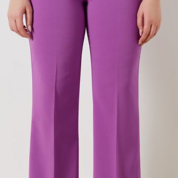 Pantalone Curvy Mid Flared in Tessuto Tecnico Stretch