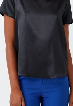 Tshirt in satin color nero