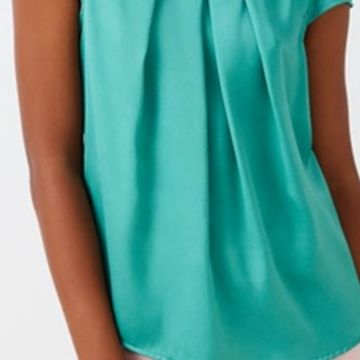 Blusa con catena strass verde 1