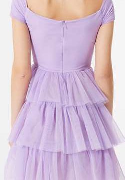 Abito in tulle con Balze color Lilla 2