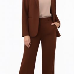 OFFERTA SPECIALE EURO 100 solo acquistando il completo giacca e pantalone (anziché 125 euro ) con un risparmio di 25 euro