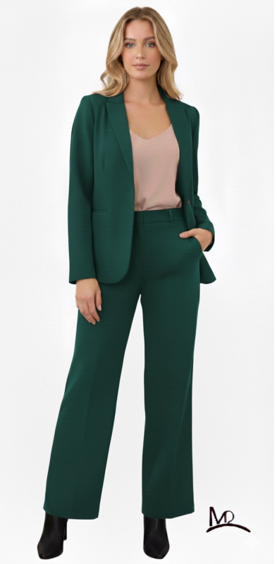 OFFERTA SPECIALE EURO 100 solo acquistando il completo giacca e pantalone (anziché 125 euro ) con un risparmio di 25 euro